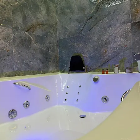 Asringold Premium Jakuzi * Eskisehir